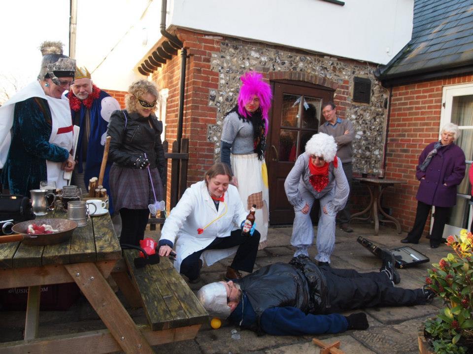 Gathered around the deceased Bold Slasher